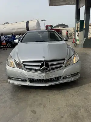 Mercedes-Benz E350 Base 4Matic Coupe AWD (3.5L 6cyl 7A) 2014 Silver
