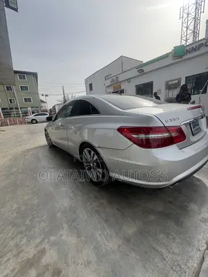 Mercedes-Benz E350 Base 4Matic Coupe AWD (3.5L 6cyl 7A) 2014 Silver