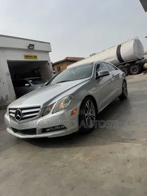 Mercedes-Benz E350 Base 4Matic Coupe AWD (3.5L 6cyl 7A) 2014 Silver