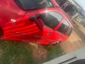 Volkswagen Golf 2009 Red