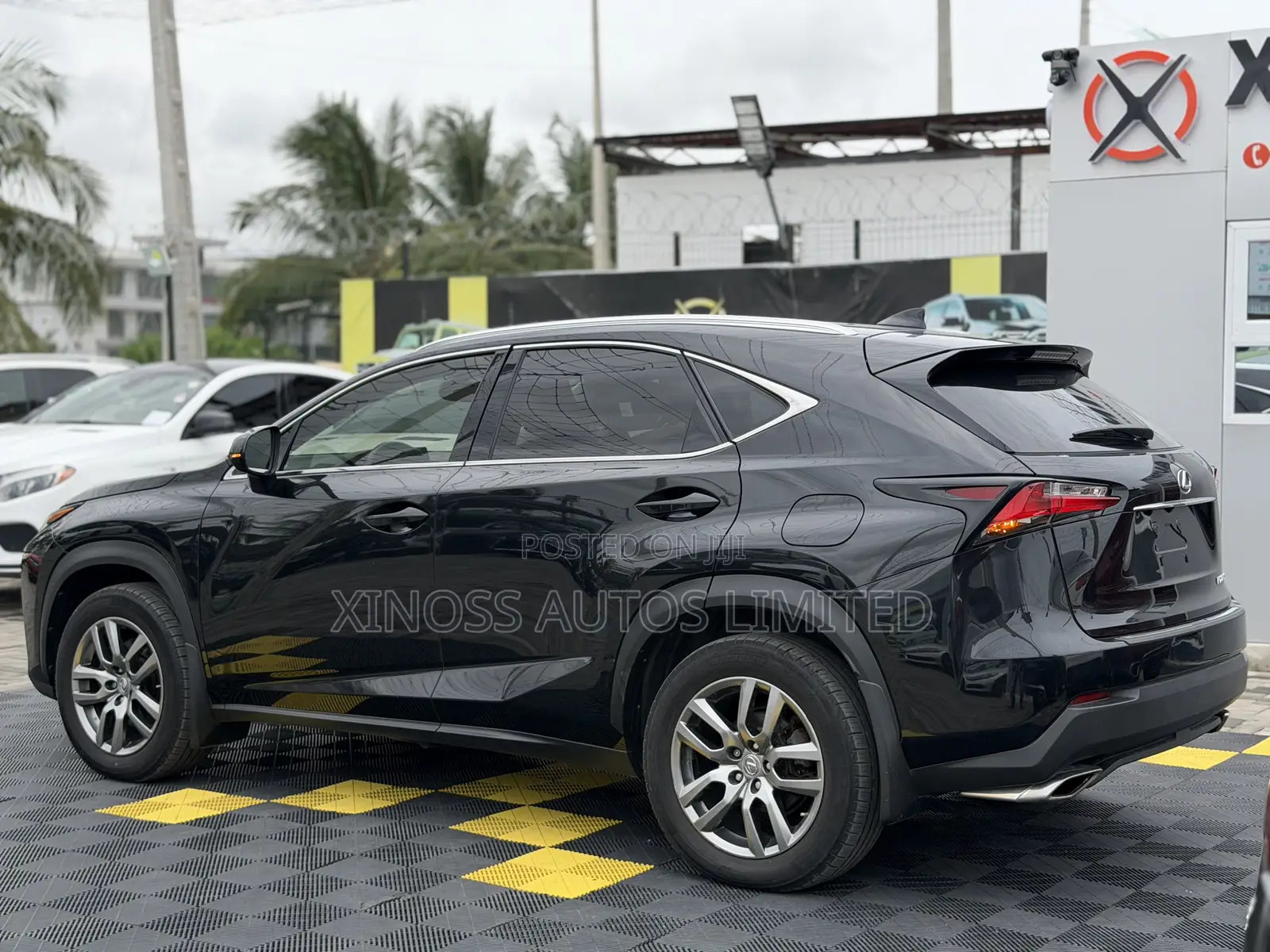 Lexus NX 200 AWD 2015 Black