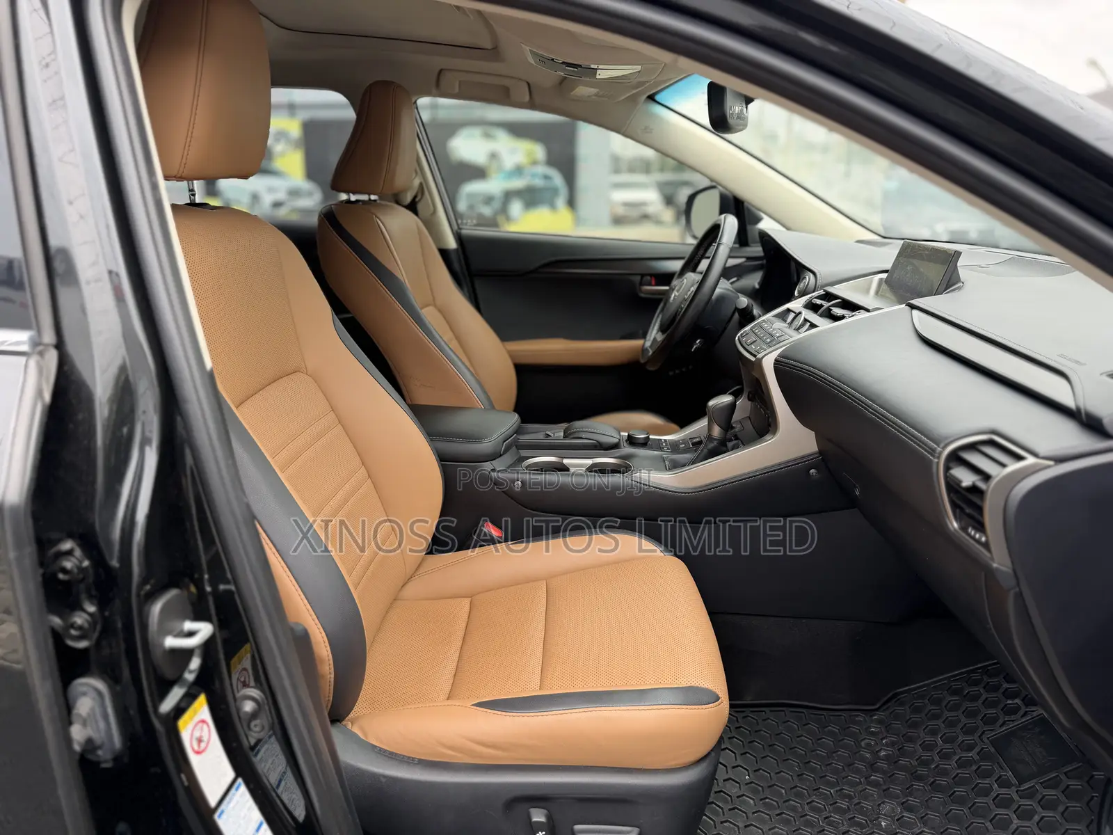 Lexus NX 200 AWD 2015 Black