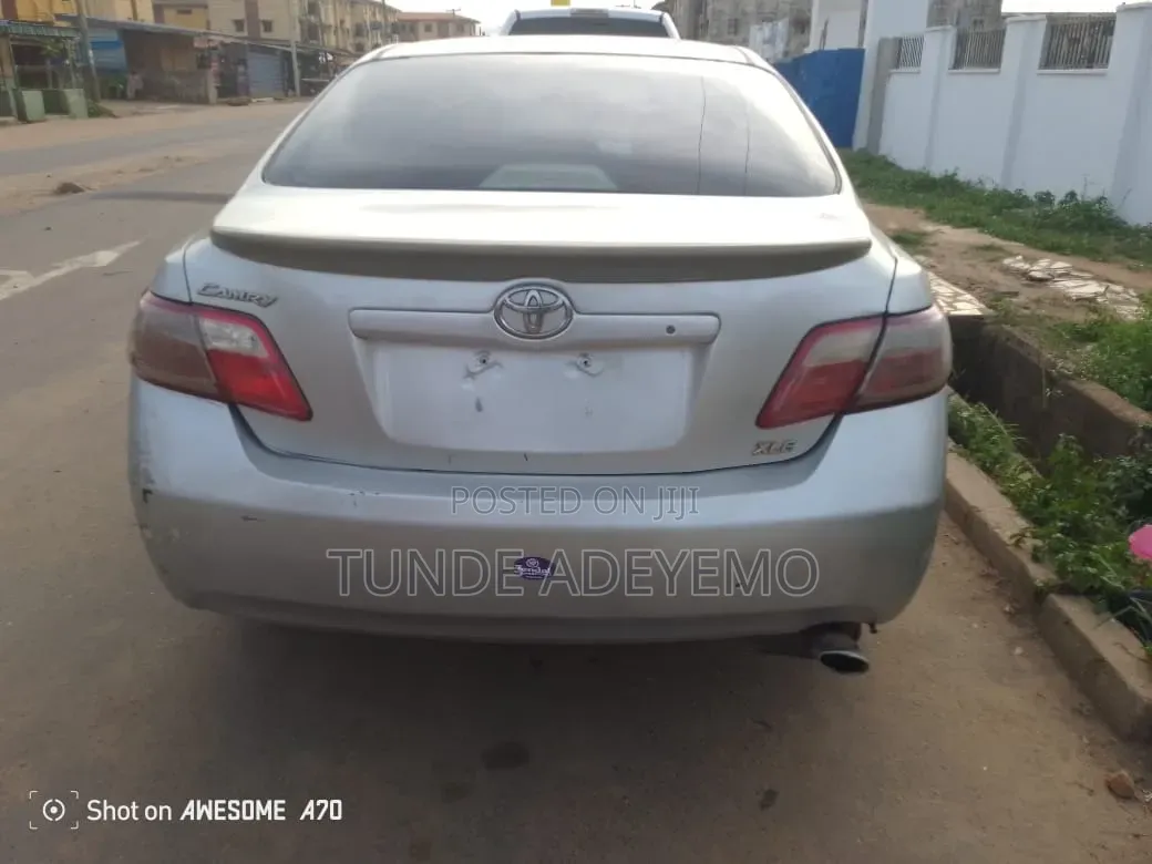 Toyota Camry 2008 Silver
