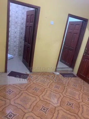 1bdrm Block of Flats in Glorious Estate, CHallenge / Ibadan for rent