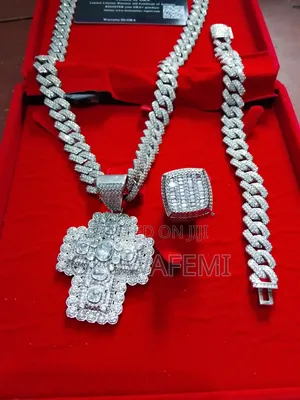 Silver Necklace Chain Box
