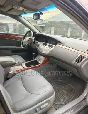 Toyota Avalon 2007 Gray