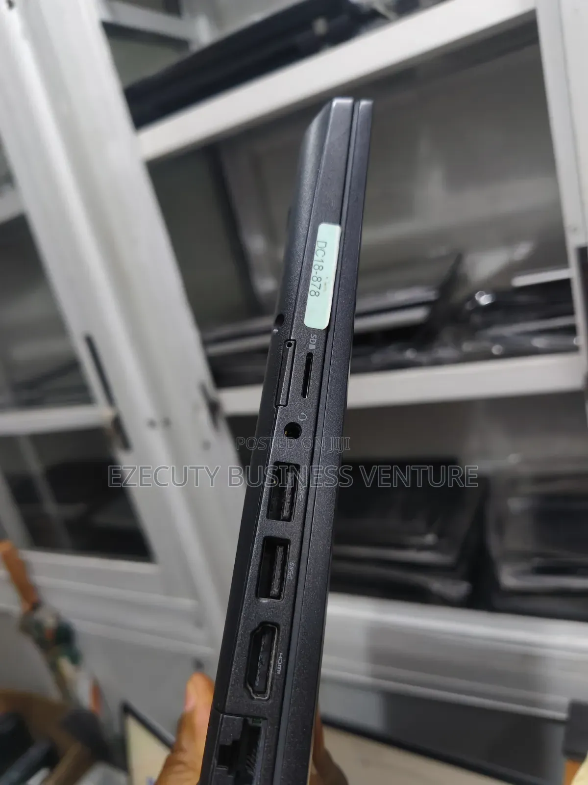 Laptop Dell Latitude 5400 8GB Intel Core i7 SSD 256GB