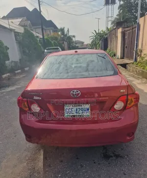 Toyota Corolla 2010 Red