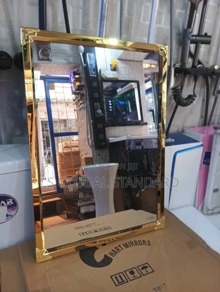 Frame Mirror