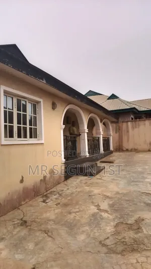 Mini Flat in Samdot, Akala Express for rent