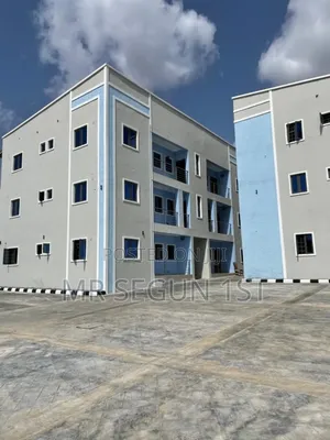 2bdrm Block of Flats in Sunlight Estate, Rind Road for rent