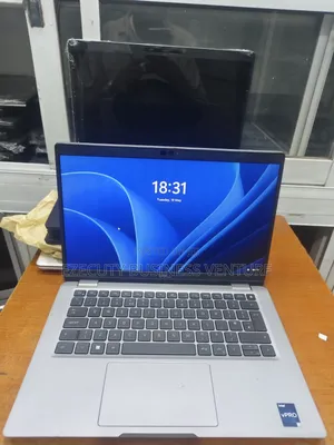 Laptop Dell Latitude 5330 16GB Intel Core i7 SSD 512GB