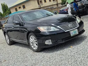 Lexus ES 2012 Black