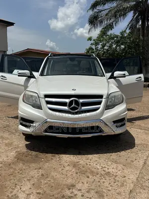 Mercedes-Benz GLK-Class 350 4MATIC 2013 White