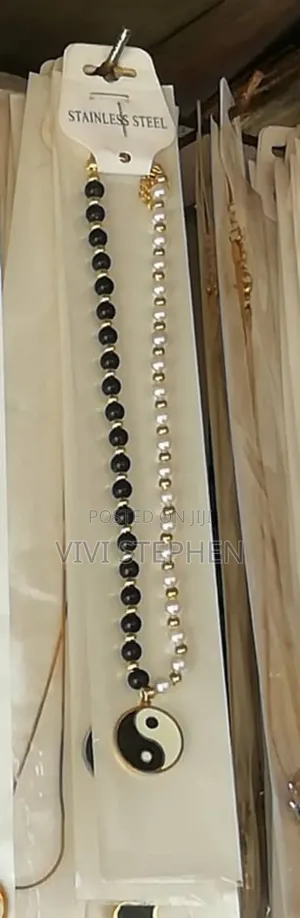 Beaded Pearl Necklace for Men /Woman