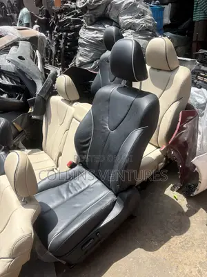 Complete Seat Venza Black 2013 and Cream Color