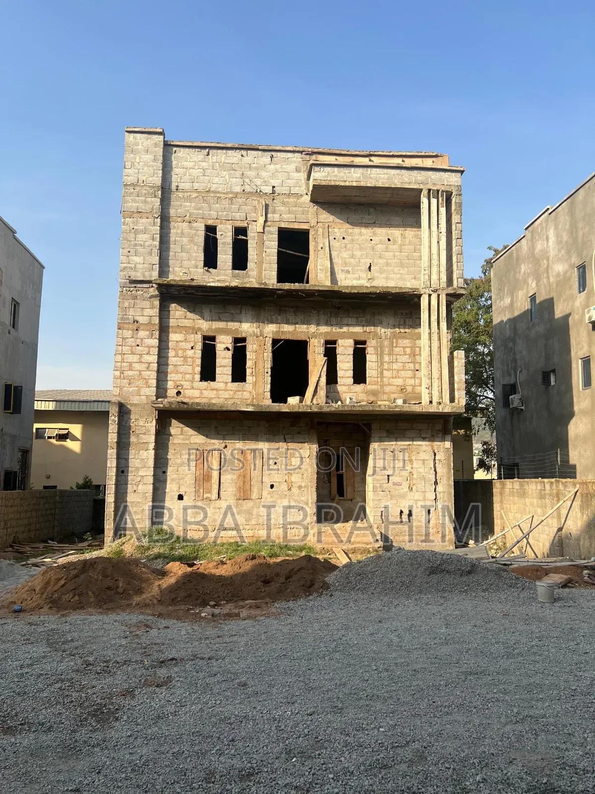 5 Bedrooms en-Suite Carcass