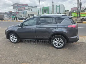 Toyota RAV4 Limited AWD (2.5L 4cyl 6A) 2013 Gray