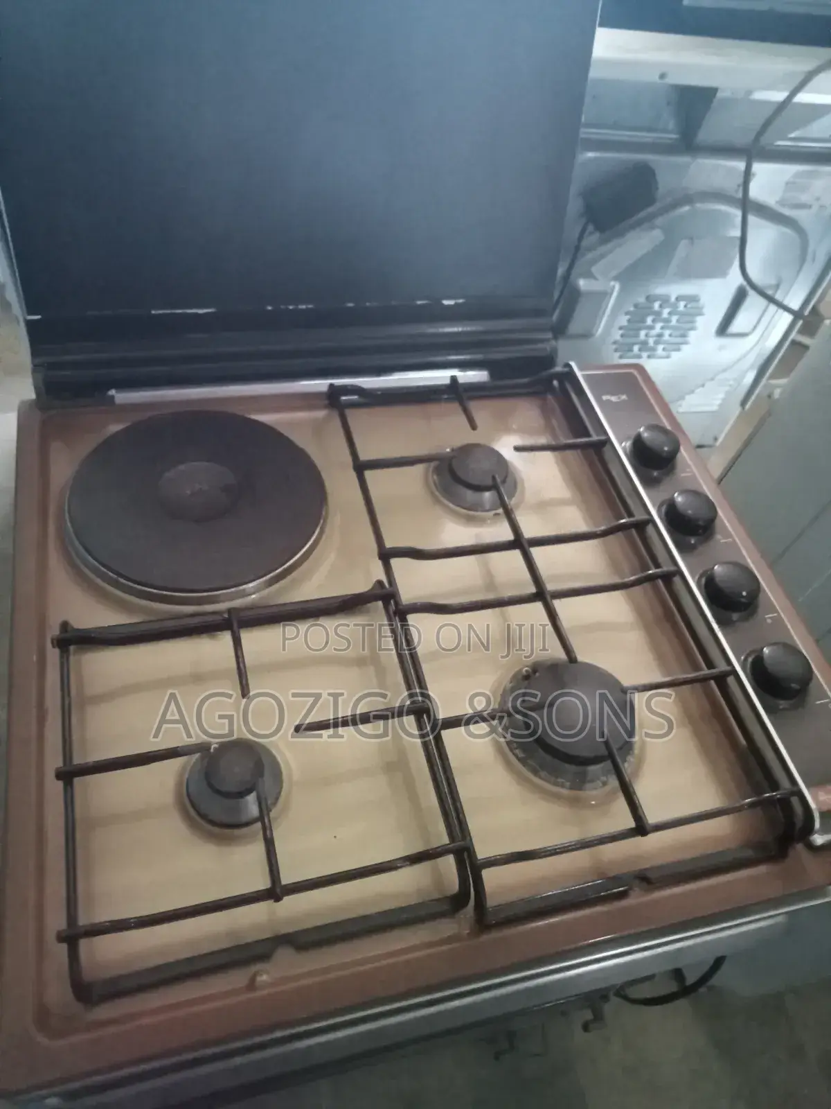 Four Burner Gas Cooker