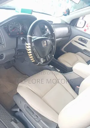 Honda Pilot 2004 Gray