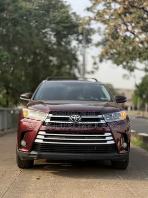 Toyota Highlander 2016 Red