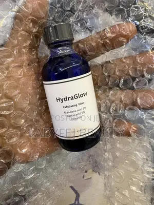 Hydraglow Exfoliating Elixir With Mandelic and Lactic Acid