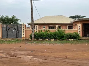 Furnished 3bdrm Bungalow in Ginti Ijede for sale