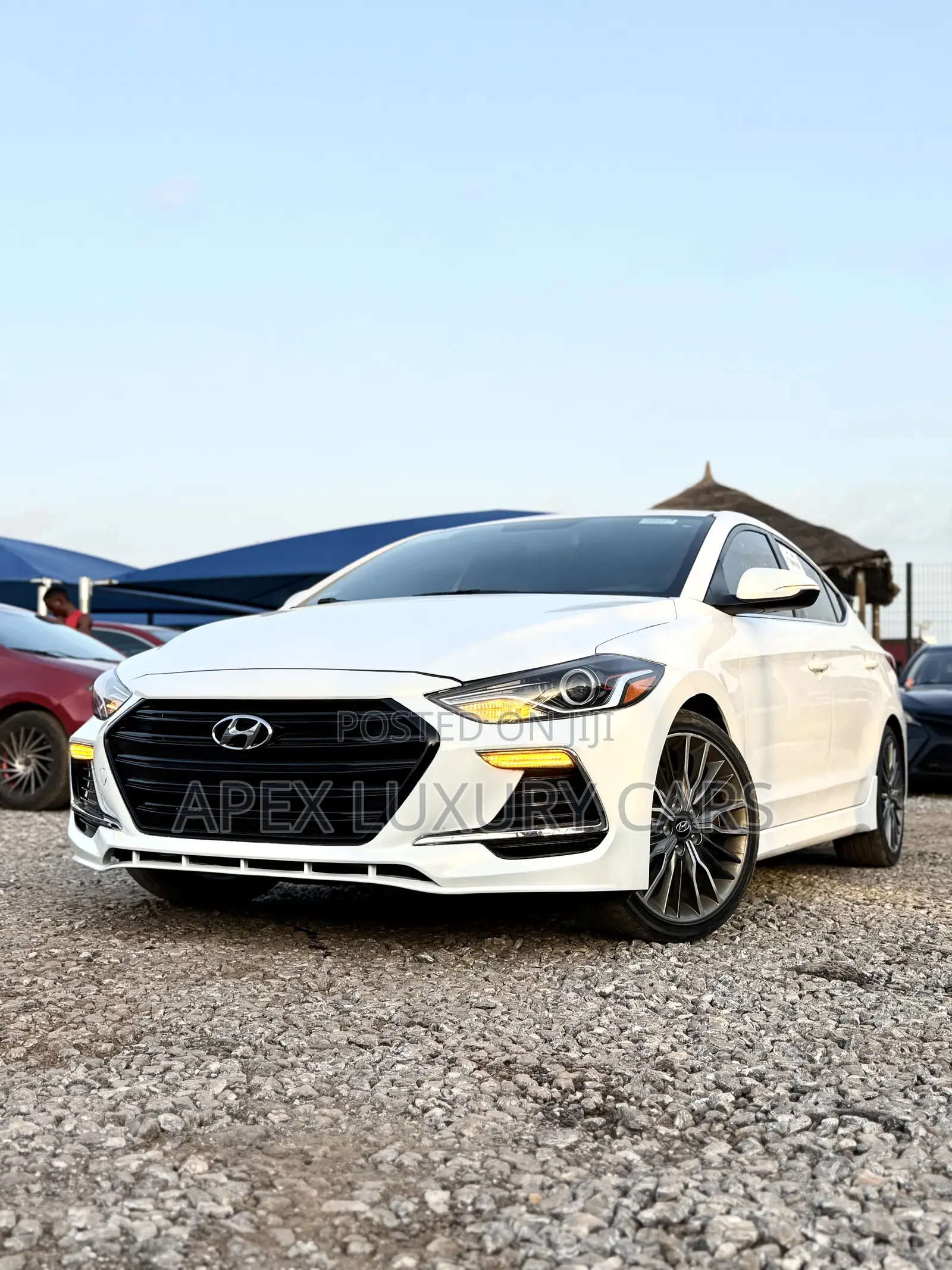 Hyundai Elantra 2017 White