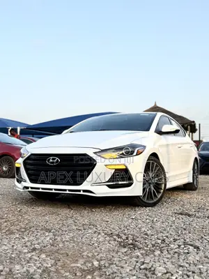 Hyundai Elantra 2017 White