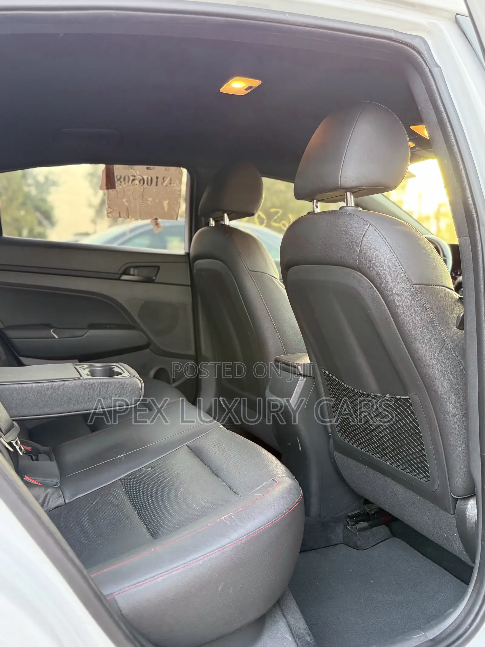 Hyundai Elantra 2017 White