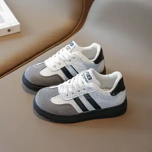 Fashionable Unisex Kids Sneakers