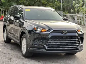 Toyota Grand Highlander XLE 2025 Black