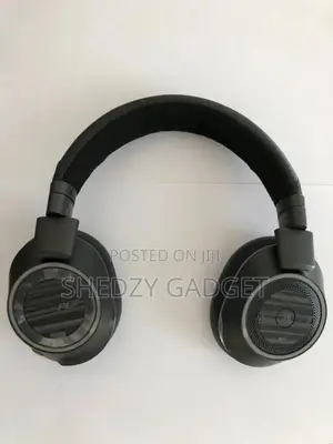 Plantronics - Voyager 8200 Uc (Poly)