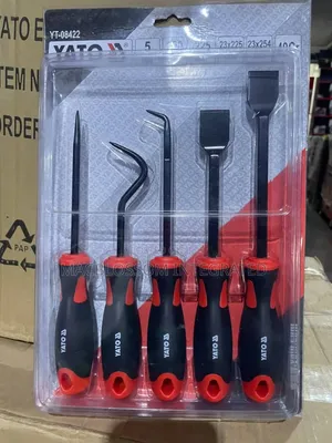 Big Set of Grease Parking Remover