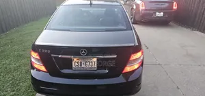 Mercedes-Benz C300 Luxury Sedan RWD (3.0L 6cyl 7A) 2008 Black