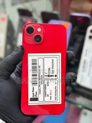 Apple iPhone 13 128 GB Red