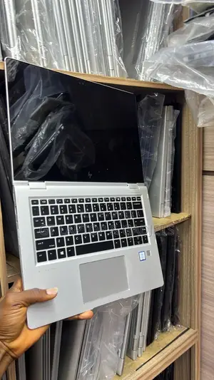 Laptop HP EliteBook X360 1030 G2 8GB Intel Core i5 SSD 256GB
