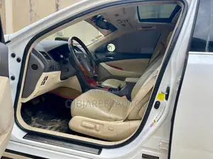 Lexus ES 350 2012 White