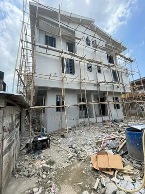 Furnished 4bdrm Duplex in Gbagada Lagos for sale