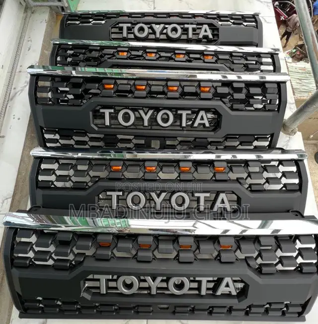 Front Grille Prado 2018