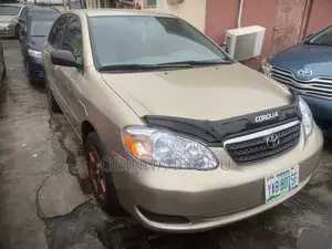 Toyota Corolla 2005 Gold