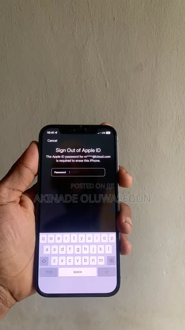 Apple iPhone 12 Pro 128 GB Black for sale - Akinade Oluwasegun