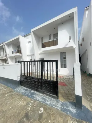 4bdrm Duplex in Villa, Ikota for rent