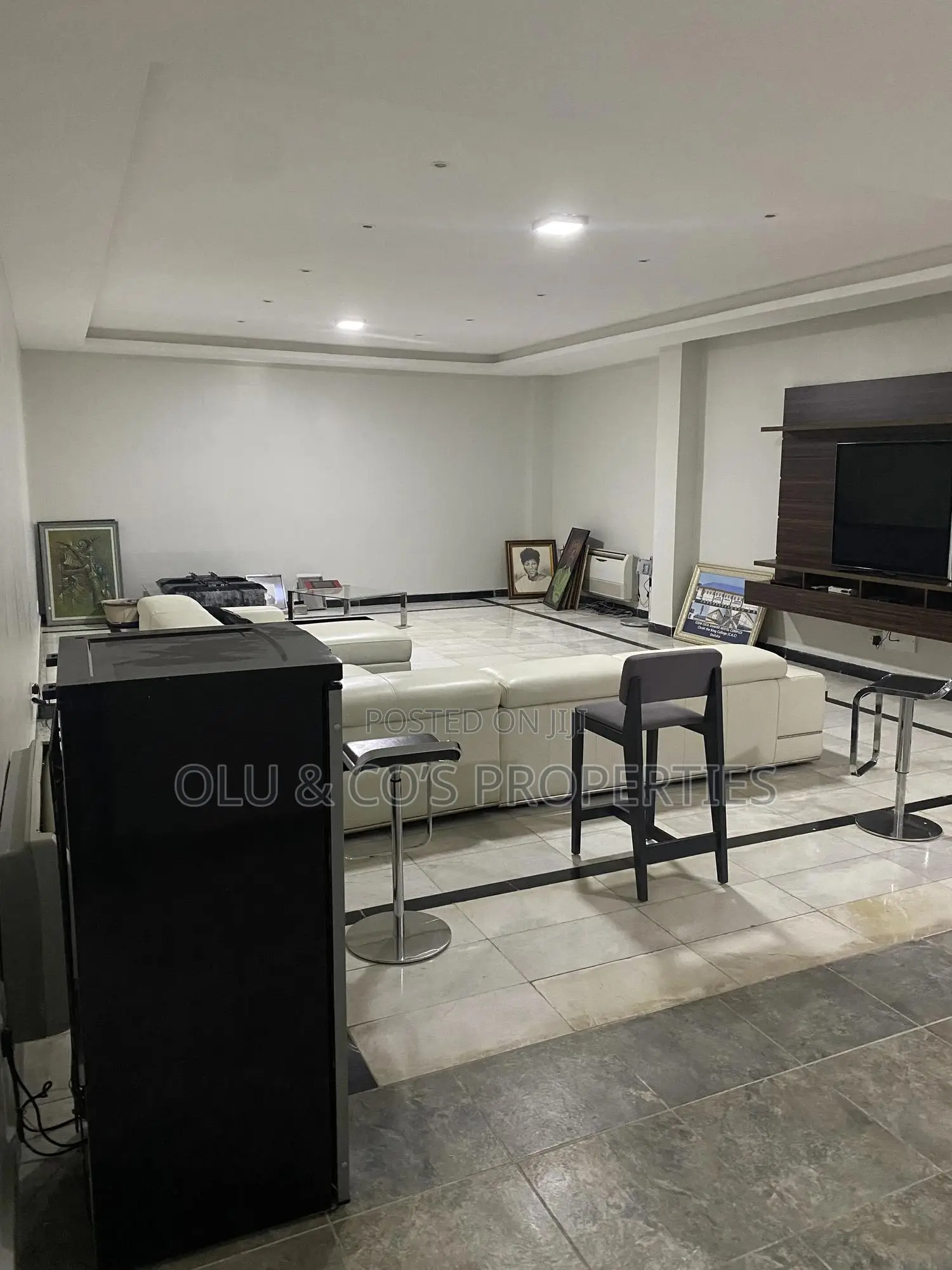 Furnished Office Space