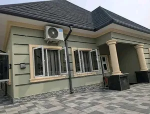 4bdrm Bungalow in Osongoma Estate Uyo for sale