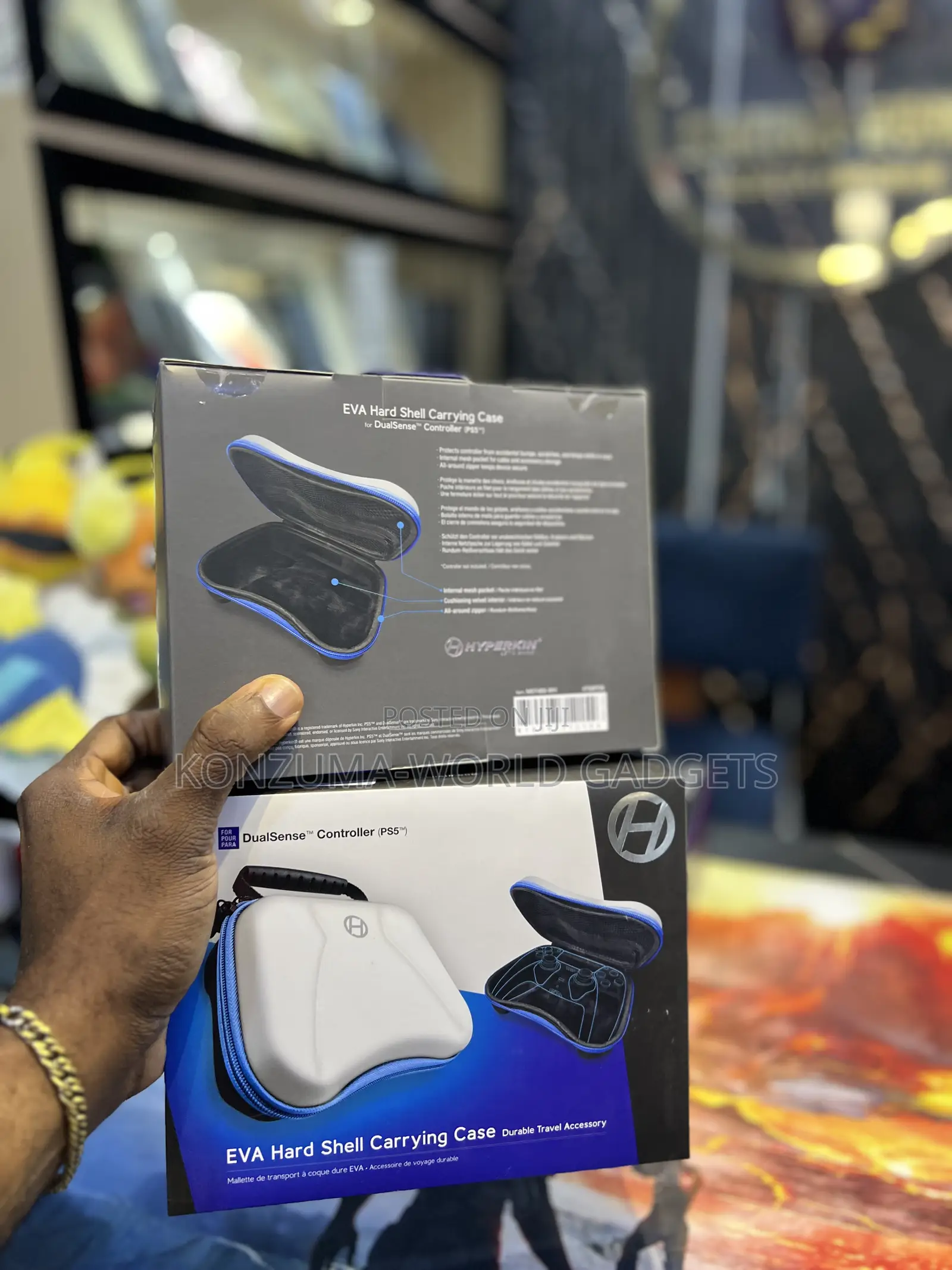 Hyperkin Eva Hard Shell Carrying Case | for Ps5 Dualsense Controller