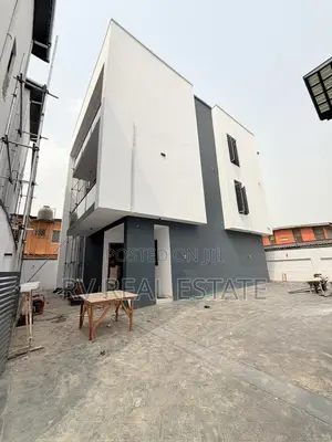 5bdrm Duplex in Adeniyi Jones for sale