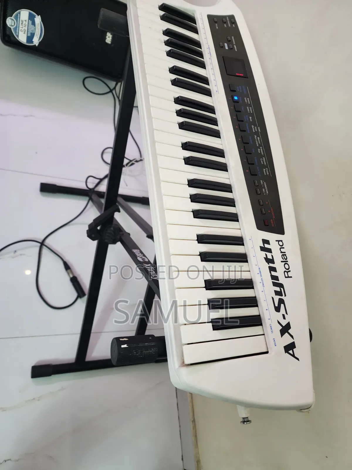 Roland Ax Synth