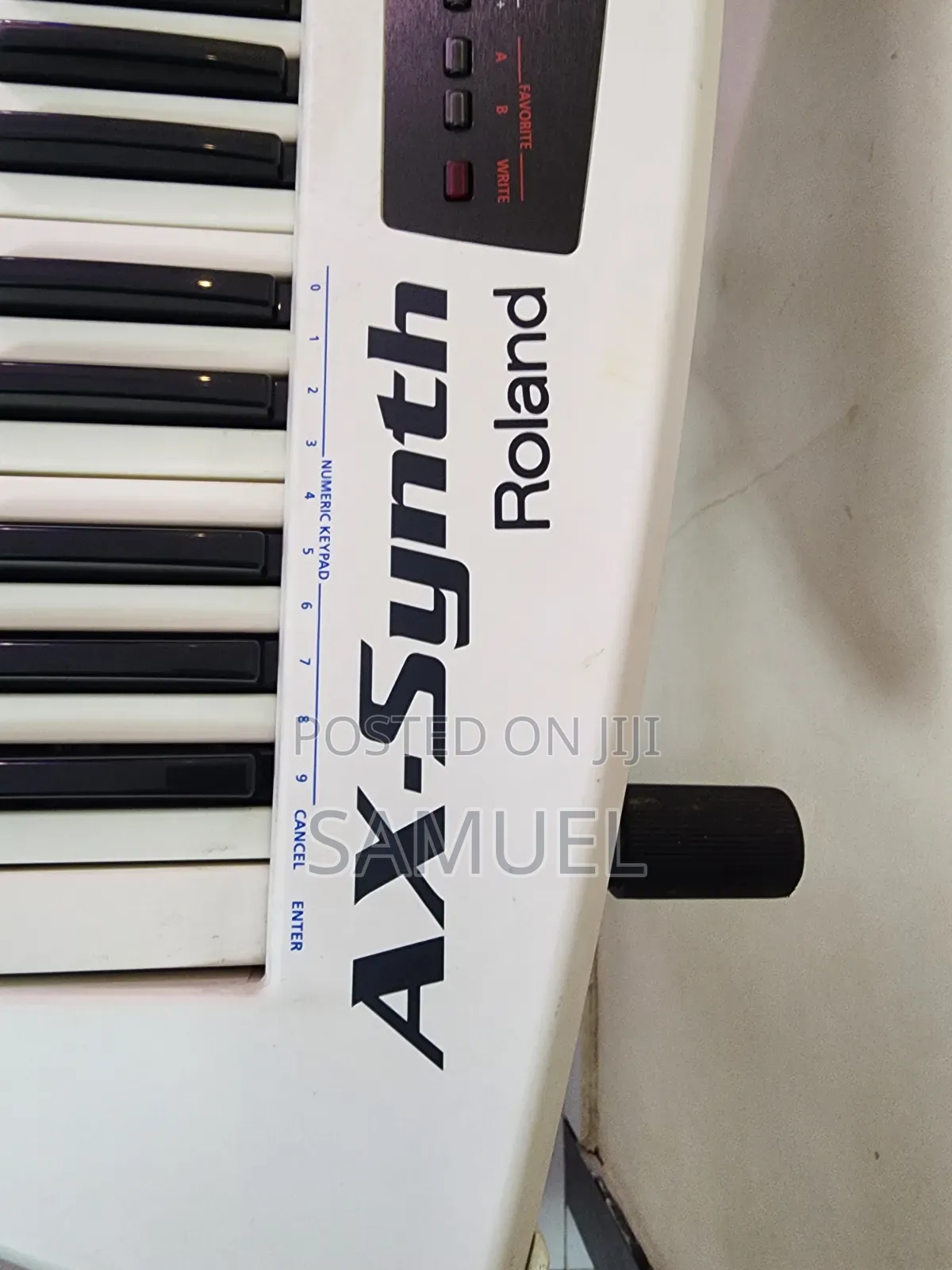Roland Ax Synth