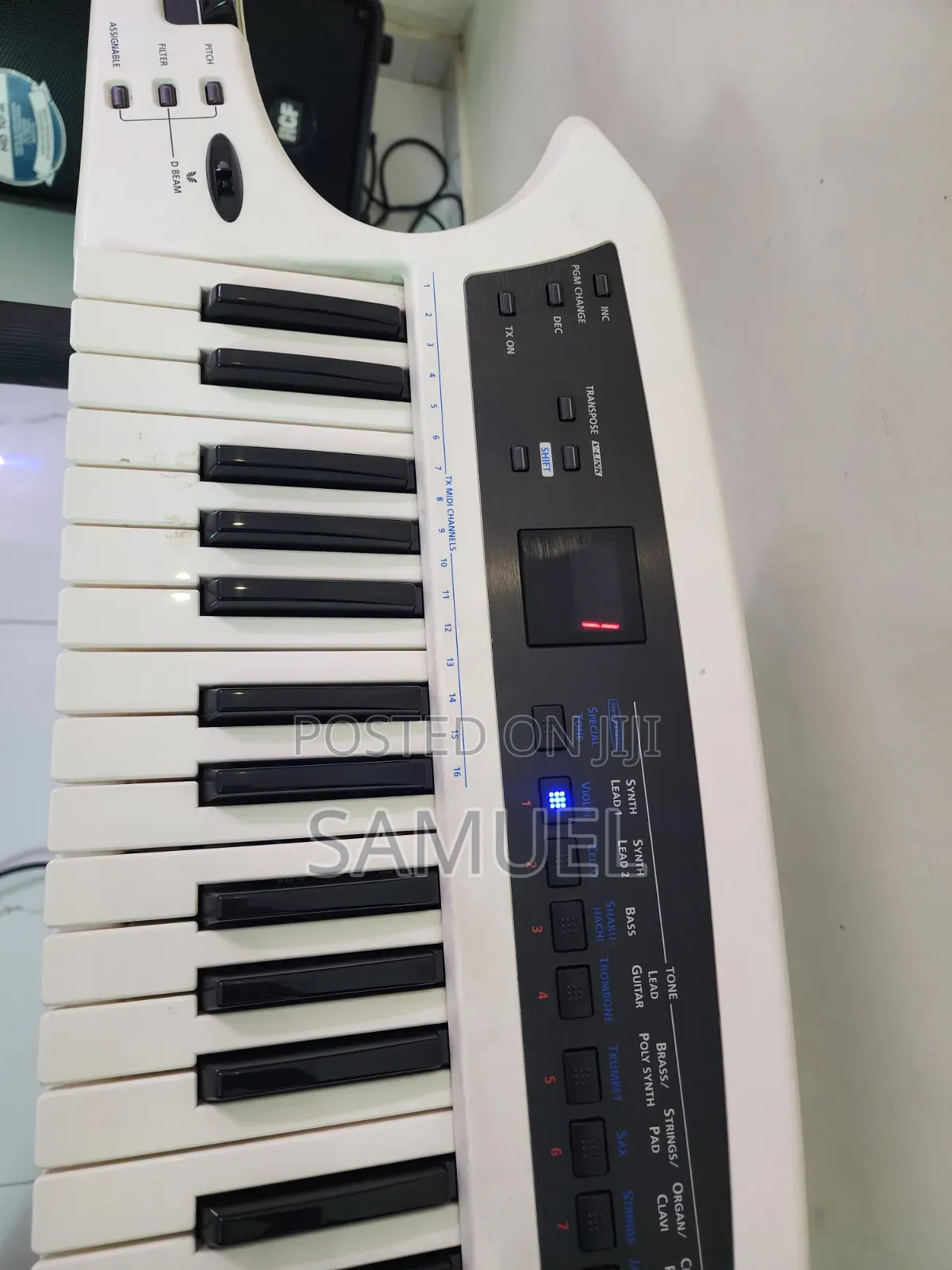 Roland Ax Synth